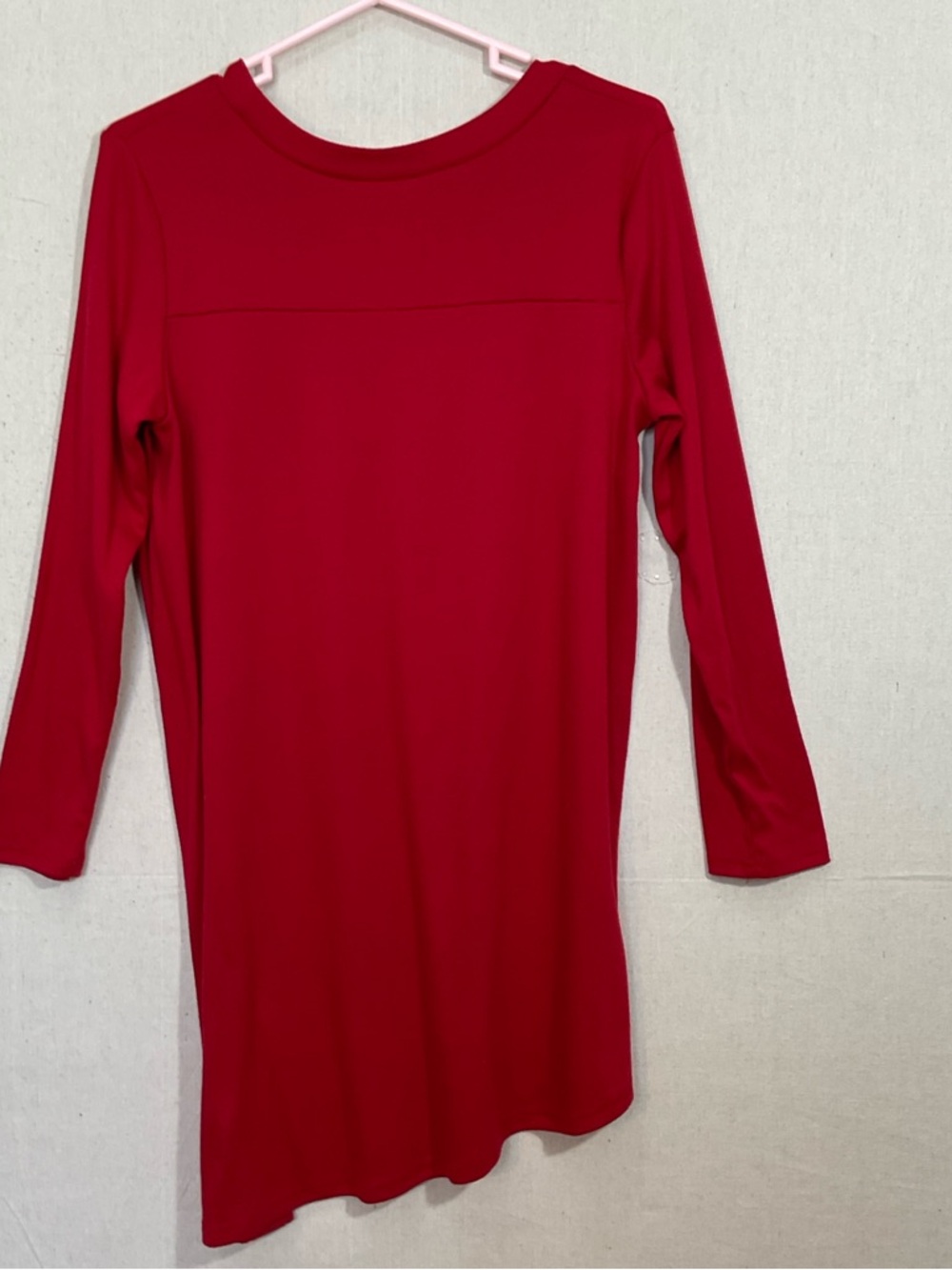RED asymmetrical  tunic top with side Buttons  – medium/ large A++ - Picture 4 of 5